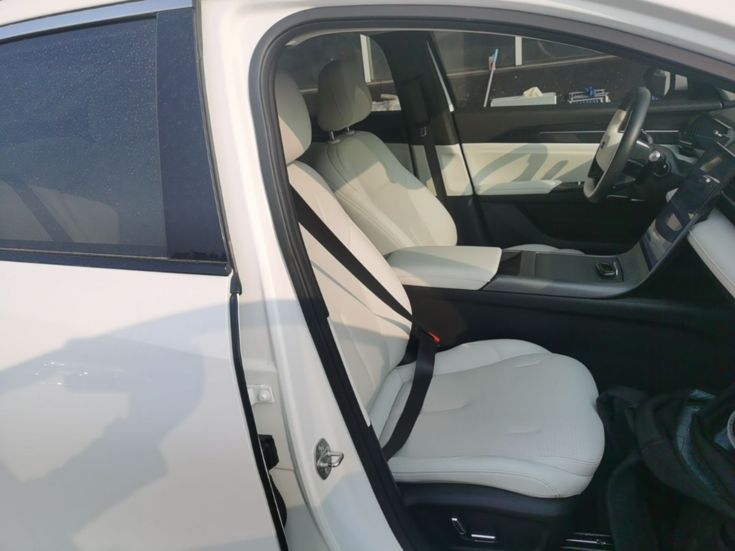 Geely Galaxy L6 2023 125km Starship — снимка 19
