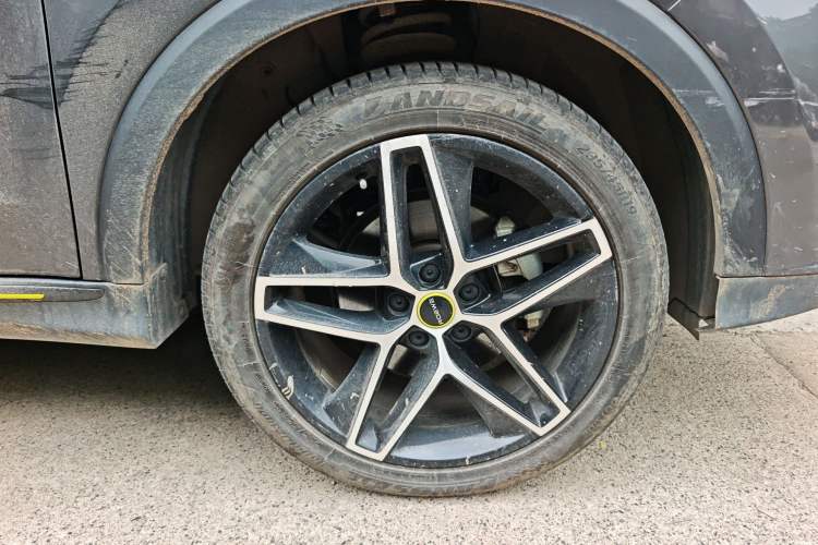 Used Roewe RX5 New Energy 2021 ePLUS National Trend Ronglin Luxury Edition Right Front Wheel Hub