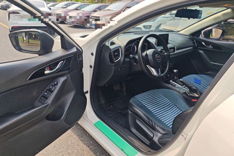 Used Mazda 3 Axela 2016 Sedan 1.5L Automatic Luxury Model Driver Seat