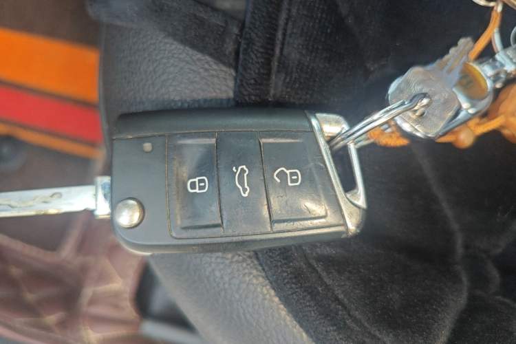 Used Volkswagen Bora 2021 1.5L Automatic Comfort Smart Connect Edition Vehicle Key