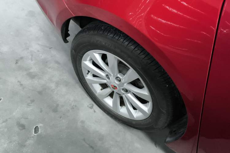 Used Roewe i6 New Energy 2017 45T Hybrid Connect & Smart Enjoyment Edition
