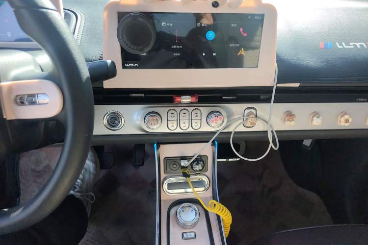 Used CHANGAN NEVO Lumin 2024 205km Launch Edition
