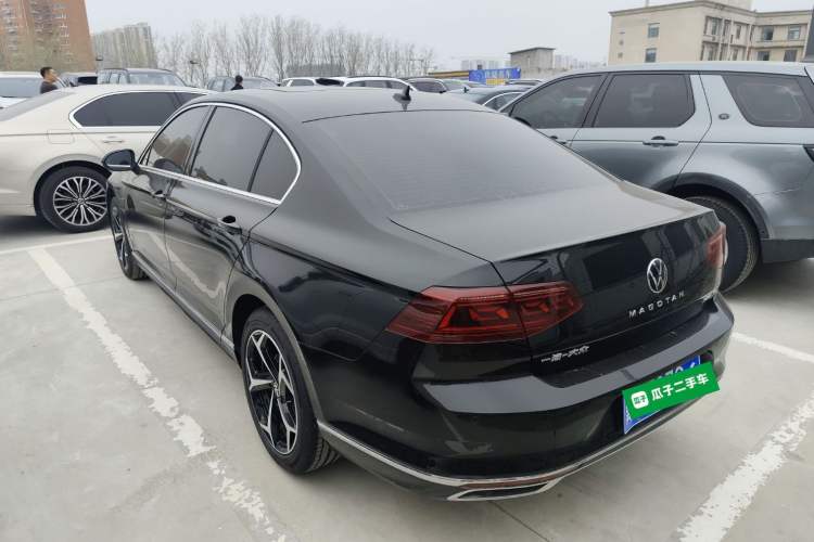 Used Volkswagen Magotan 2026 30 Million Vehicles Selected Model 380TSI DSG Luxury Edition Rear Left 45 Deg