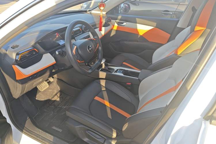 Used Dongfeng Aeolus Yixuan 2023 Mach Edition 1.5L Automatic Chasing Shadow Version