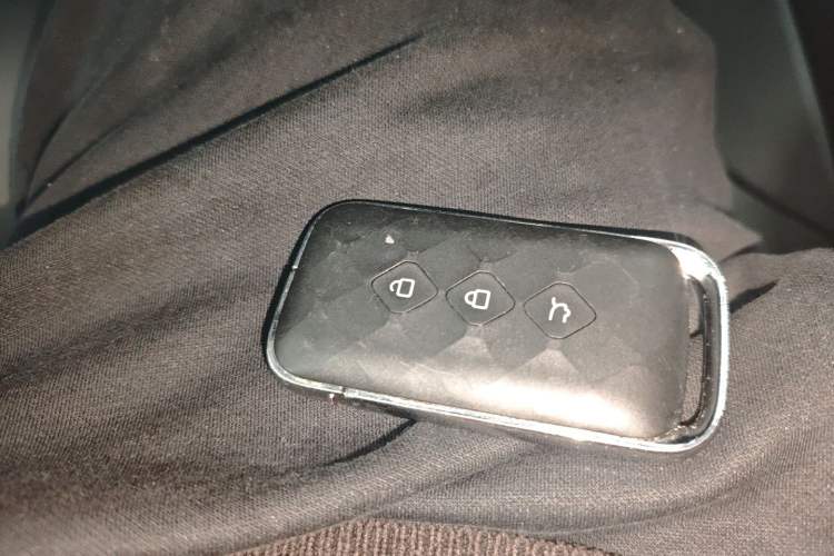 Used Wuling E5 2024 510 km Standard Version Vehicle Key