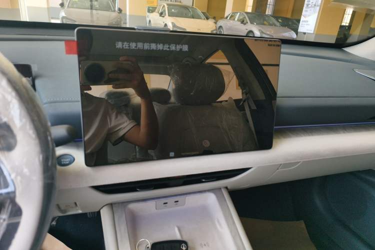 Used Nissan Teana 2026 Model Harmony Cockpit 2.0L Smart Ultra-Comfort Edition
