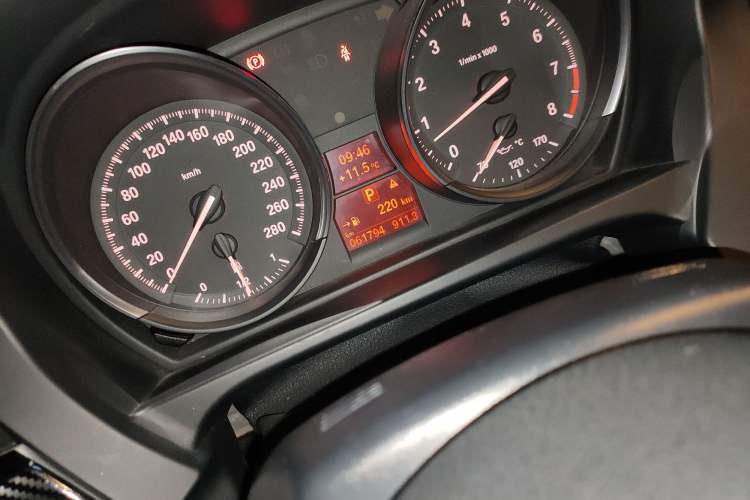 Used BMW Z4 2013 sDrive20i Leading Model
