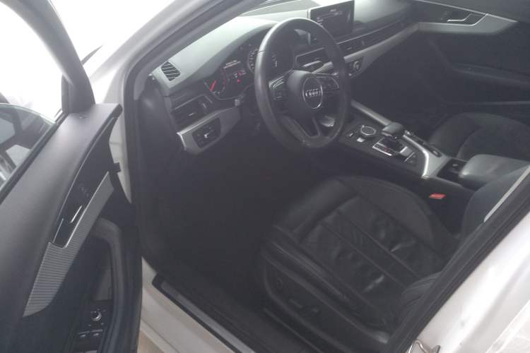 Used Audi A4L 2017 Plus 40 TFSI Fashion Model