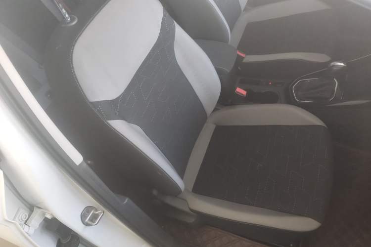 Used Jetta VS5 2022 280TSI Automatic Trendy Pro Version
