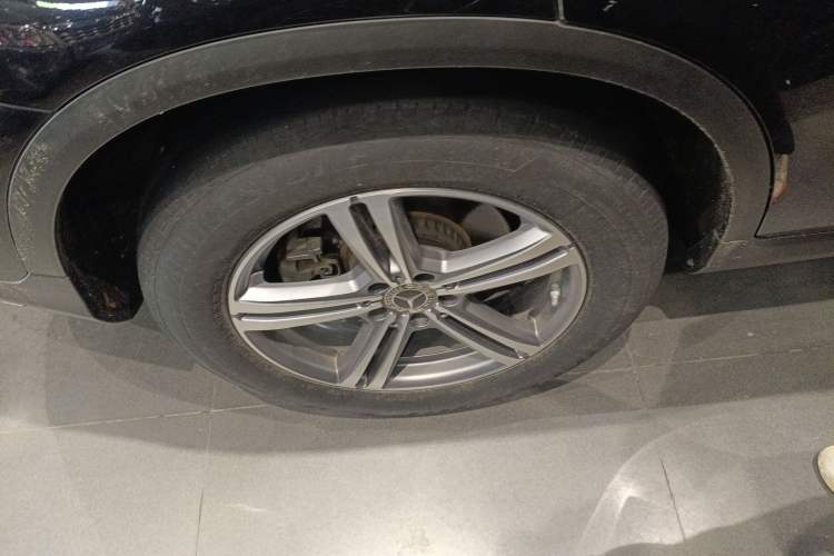 Used Mercedes-Benz GLC 2021 GLC 260 L 4MATIC Dynamic Edition Right Rear Wheel Hub