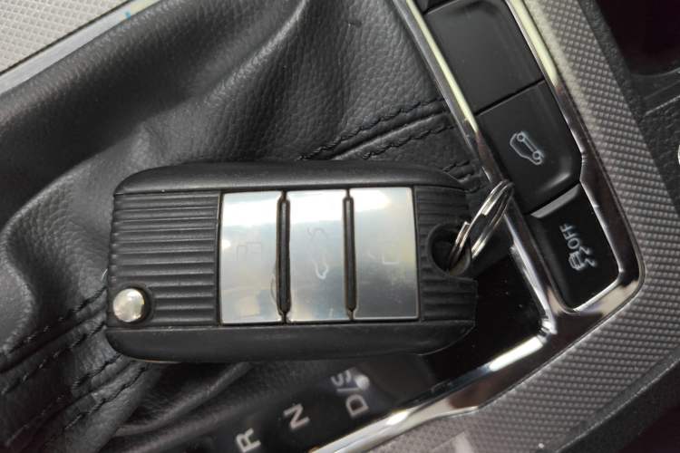 Used Roewe RX5 2020 20T Automatic 4G Connected Million Edition