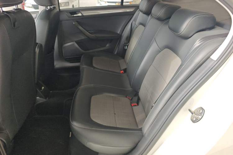 Used Volkswagen Santana 2016 1.6L Manual Comfort Edition Left Rear Seat