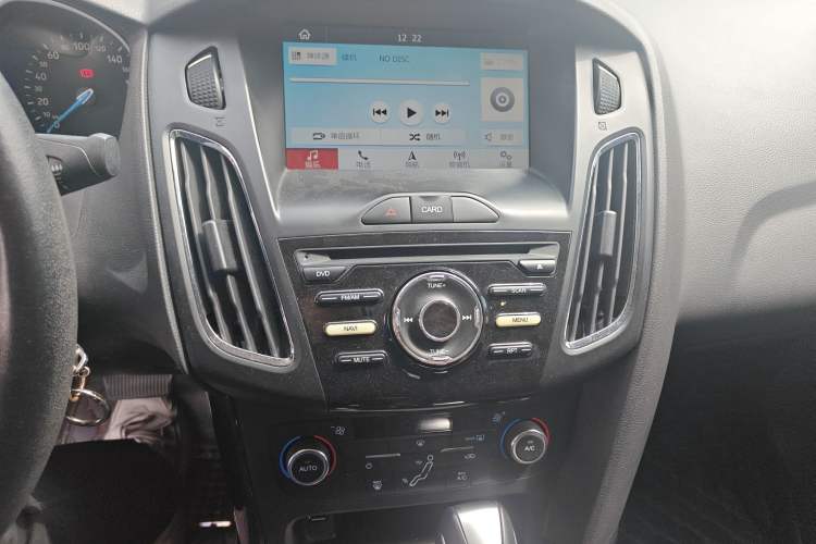 Used Ford Focus 2017 Sedan EcoBoost 125 Automatic Supreme Style SmartDrive Edition