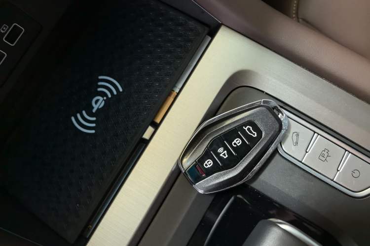 Used JETOUR X95 2023 1.6T DCT Era Edition 7-Seater
