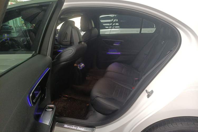 Used Mercedes-Benz C-Class 2024 Second Facelift C 260 L Sport Edition
