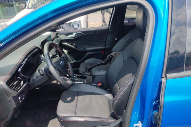 Used Ford Focus 2021 Hatchback EcoBoost 180 Automatic ST Line
