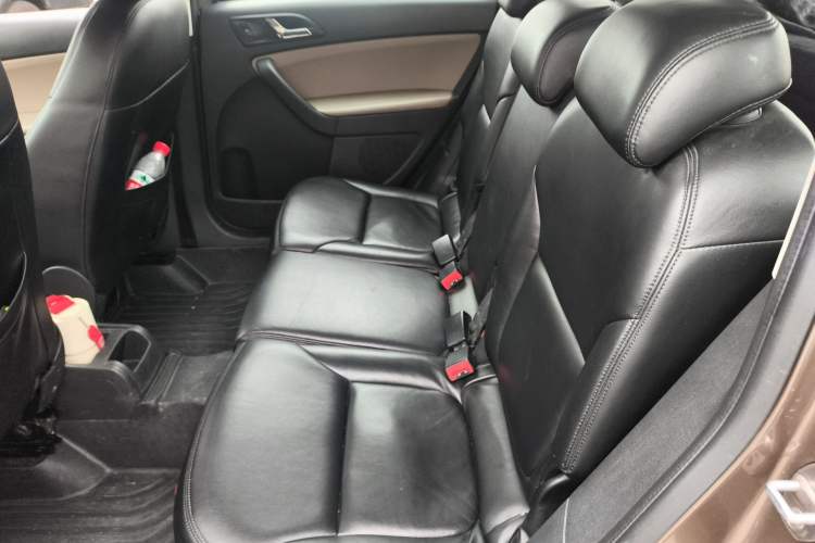 Used Skoda Yeti 2014 1.4TSI Manual Explore Edition Left Rear Seat