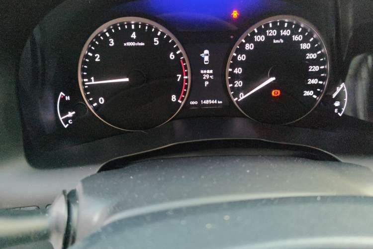 Used Lexus ES 2014 250 Elite Edition Odometer Close Up