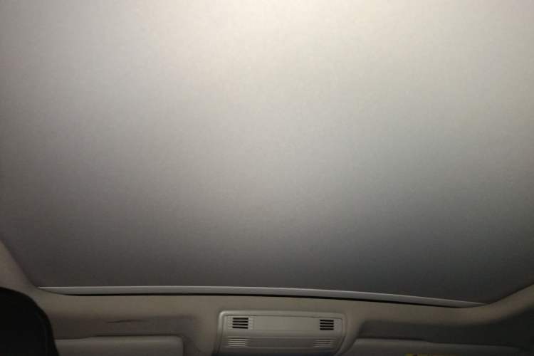 Used Volkswagen Magotan 2019 280TSI DSG Comfort Model China VI Standard Headliner