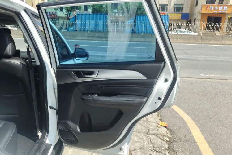 Used Haval M6 2021 PLUS 1.5T DCT Comfort Edition