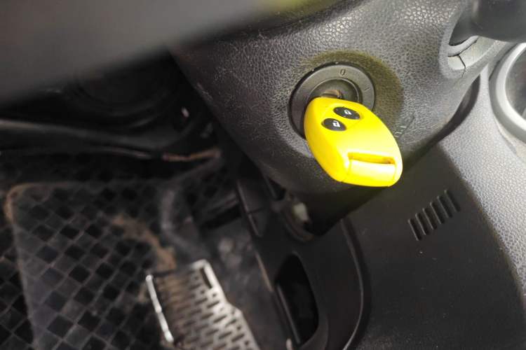 Used Honda Fit 2011 1.3L automatic comfort version Vehicle Key