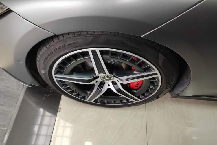 Used Mercedes-Benz EQE AMG 2023 AMG EQE 53 4MATIC+ Left Front Wheel Hub