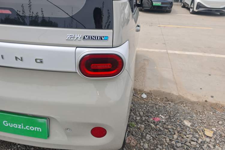 Used Wuling Hongguang MINIEV 2024 3rd Generation 215km Youth Edition Right Rear Taillight