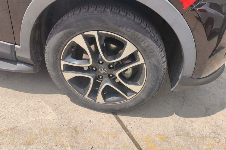 Used Soueast DX7 2017 1.5T Automatic Glory Edition
