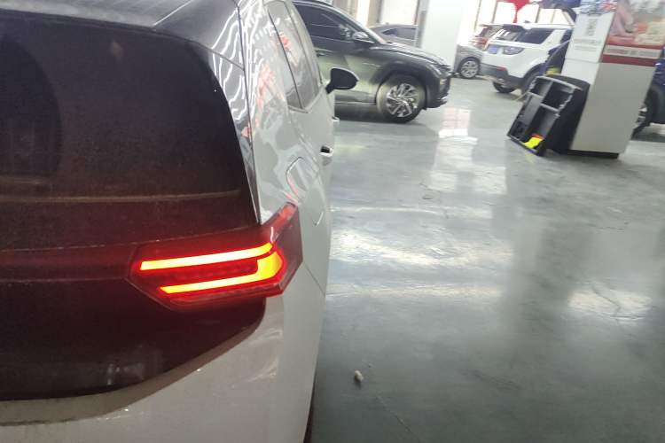 Used Volkswagen ID.3 2023 Pure Smart Edition