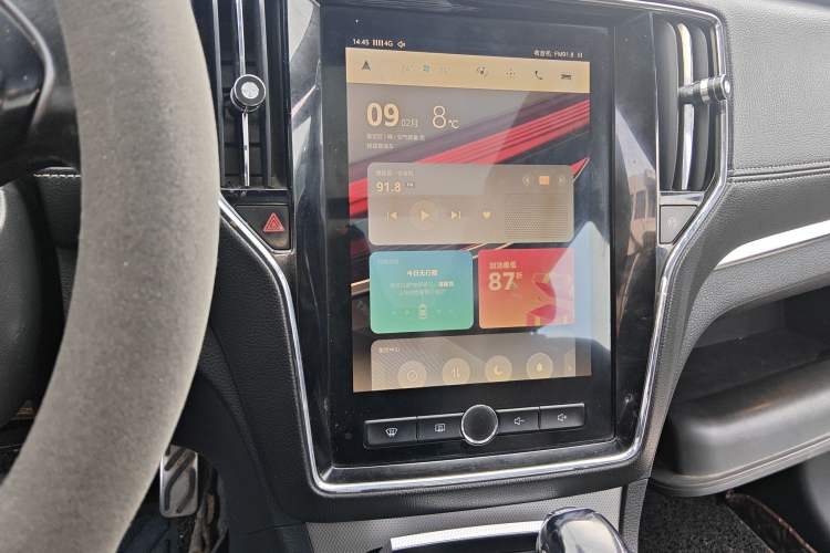 Used Roewe RX5 2016 30T Two-Wheel Drive Automatic Internet Smart Edition