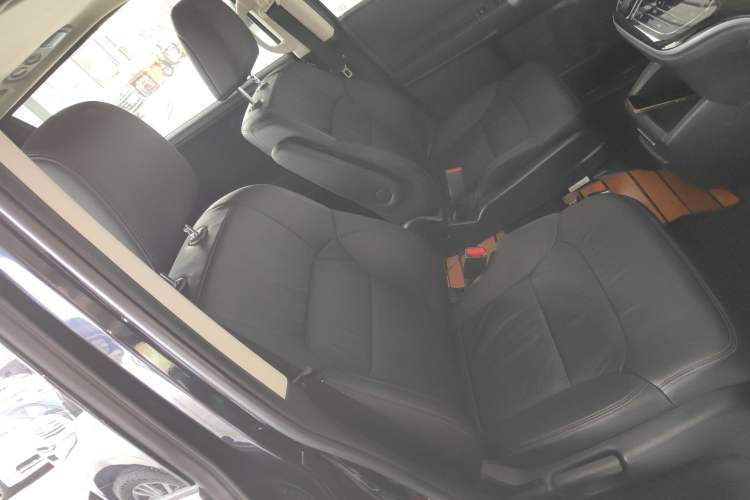 Used Honda Odyssey 2019 2.0L Rui·Smart Edition Right Front Seat