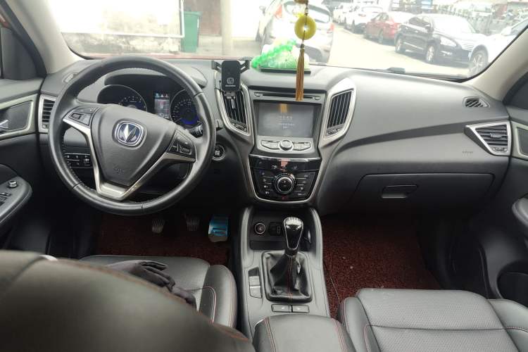 Used CHANGAN CS75 2014 2.0L Manual Leading Model China V Standard
