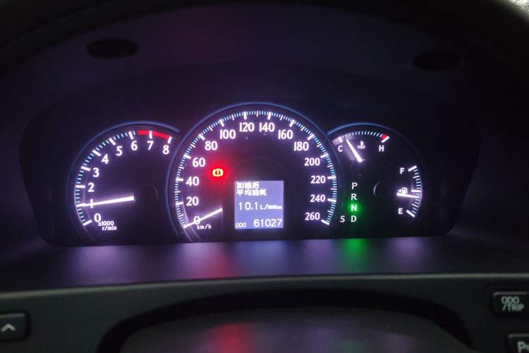 Used Toyota Crown 2012 2.5L Royal Leather Edition