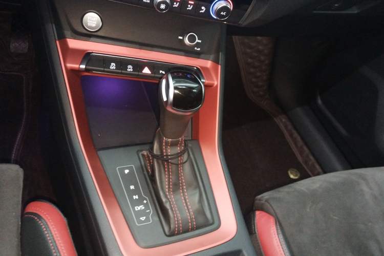 Used Audi Q3 2020 35 TFSI Fashion Dynamic Model