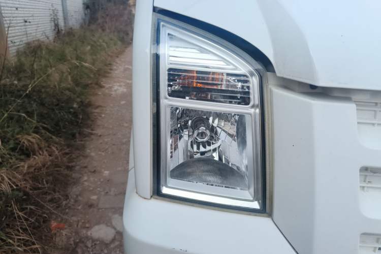 Used Dongfeng Xiaokang C36 2019 1.5L Base Version II China VI DK15
