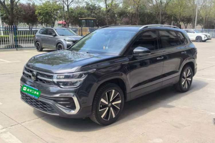 Used Volkswagen Tharu 2023 300TSI Two-Wheel-Drive Moonlight Edition