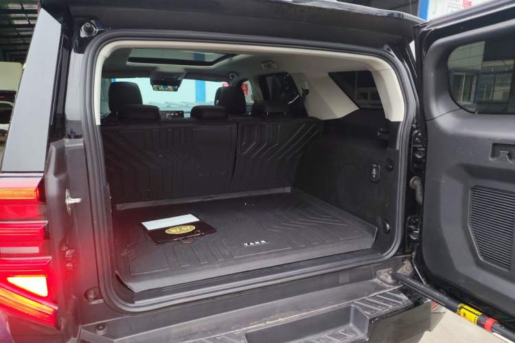 Used Tank 400 New Energy 2023 Hi4-T Super Edition Trunk