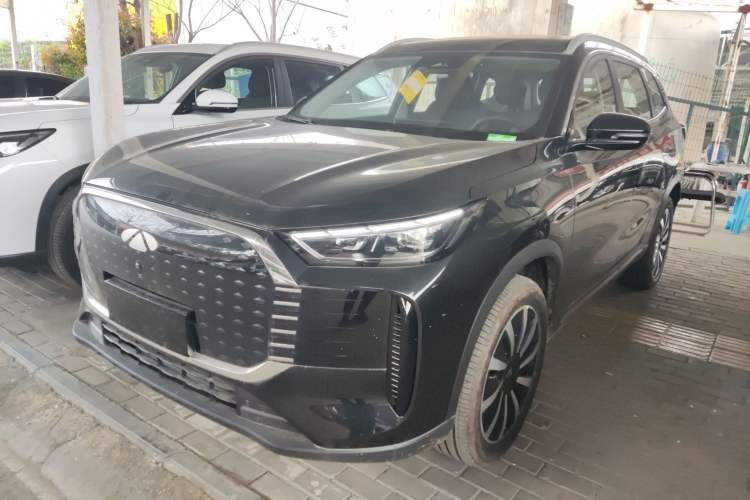 Used Chery Fengyun T8 2025 1.5T 130 km Comfort Edition 7-Seater