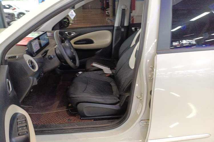 Used Wuling Bingo 2023 203km Light Edition