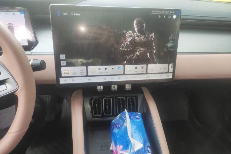 Used BYD Song L EV 2025 Intelligent Driving Version 662 km LiDAR Excellence Edition Audio And AC Panel