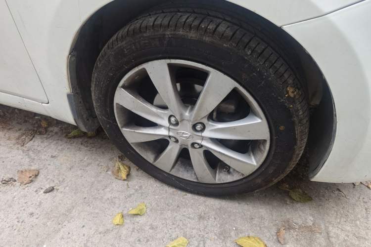 Used Hyundai Verna (older generation) 2010 Sedan 1.4L Manual Comfort GS
