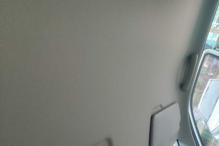 Used Wuling Hongguang MINIEV 2021 Macaron Premium Model – Lithium Iron Phosphate Headliner