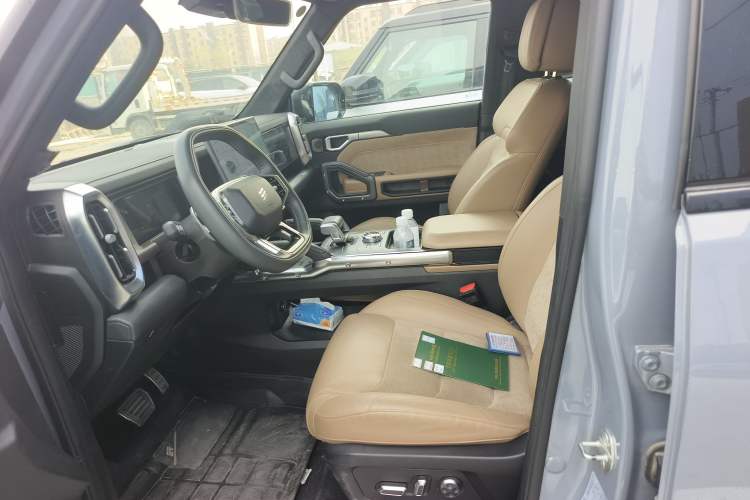 Used JETOUR Traveler 2023 2.0T All-Wheel Drive CrossPRO+ Left Front Seat