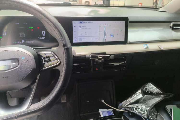 Used Geometry E Firefly 2023 320KM Cute & Handsome Tiger 5 Seats
