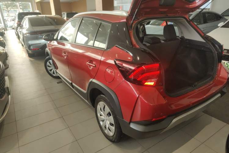 Used Toyota YARiS L Zhi Xuan 2022 X-Trail 1.5L CVT Leading PLUS Edition
