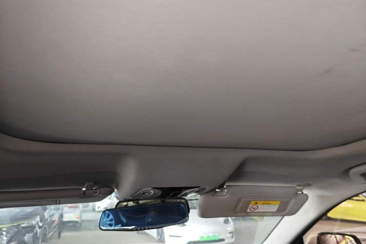 Used GAC Trumpchi GS7 2017 320T Two-Wheel-Drive Luxury Smart Connectivity Model