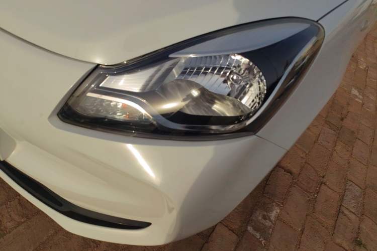 Used CHANGAN Benni E-Star 2021 National Edition Xin Yue Version Lithium Iron Phosphate (31.18 kWh)
