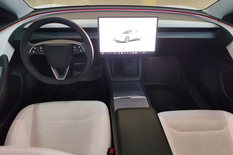 Used Tesla Model 3 2023 Rear-Wheel-Drive Version
