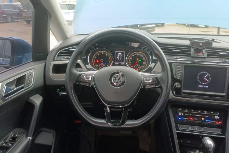 Used Volkswagen Touran 2021 Volkswagen Touran L 280TSI DSG Boundary Edition 7-Seater