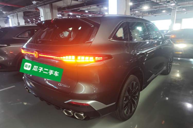 Used CHANGAN CS75 PLUS 2025 4th Generation UItra 2.0T New Blue Whale – Smart & Powerful Version